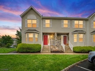 57 Victoria Dr, Franklin Twp., NJ 08873