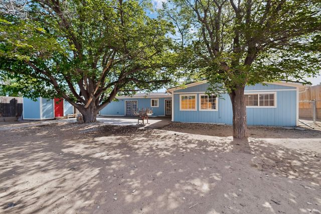 5652 Camino Canada NW, Albuquerque, NM 87114