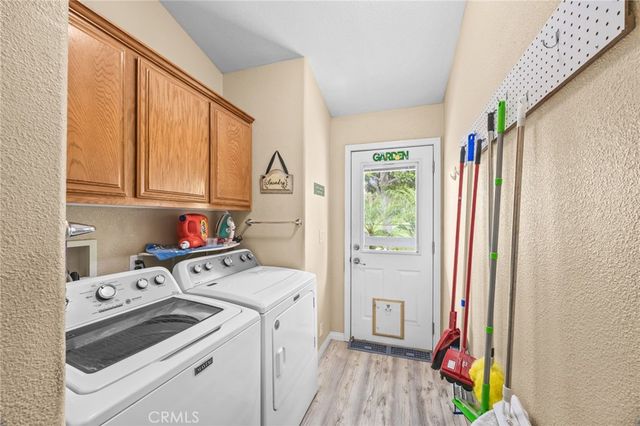 1366 Woodbrook Way, Corona, CA 92882