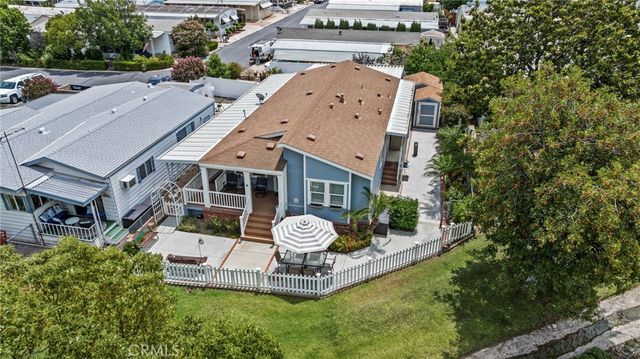 1366 Woodbrook Way, Corona, CA 92882