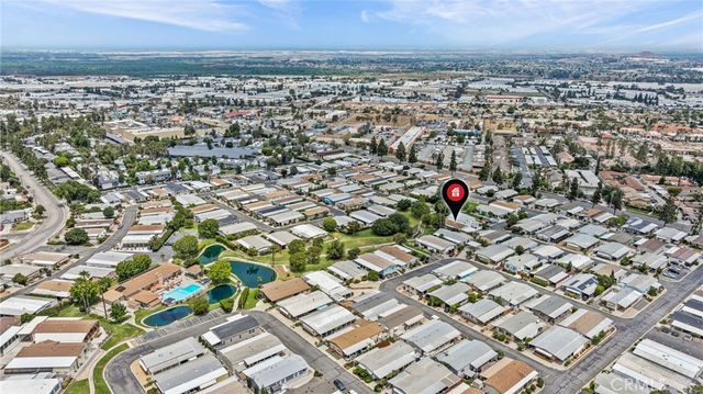 1366 Woodbrook Way, Corona, CA 92882