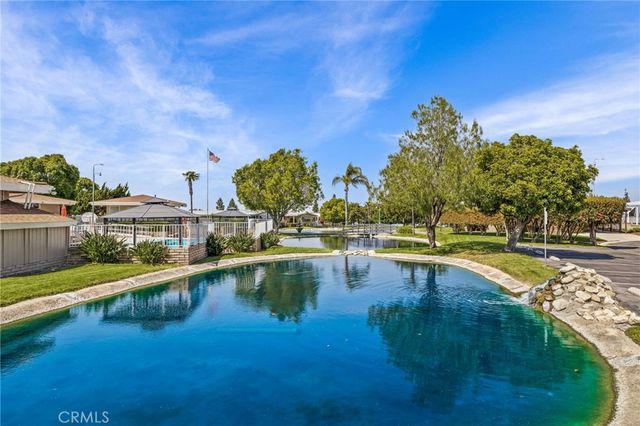 1366 Woodbrook Way, Corona, CA 92882