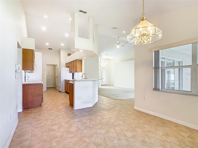 2513 PINE VALLEY DRIVE, Lakeland, FL 33810