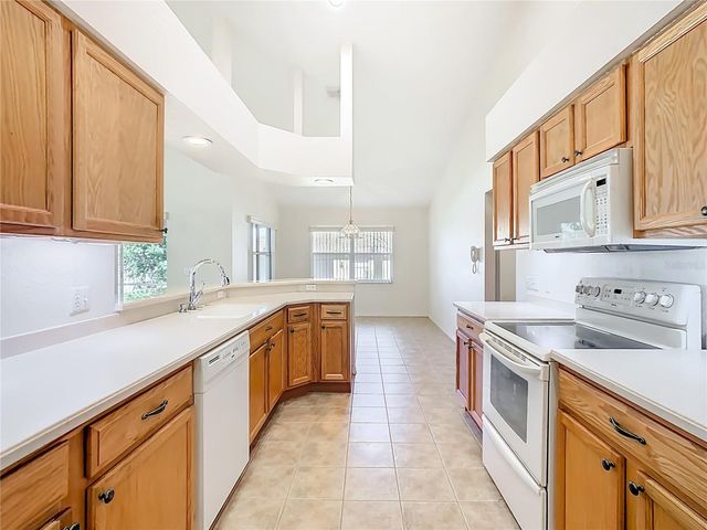 2513 PINE VALLEY DRIVE, Lakeland, FL 33810