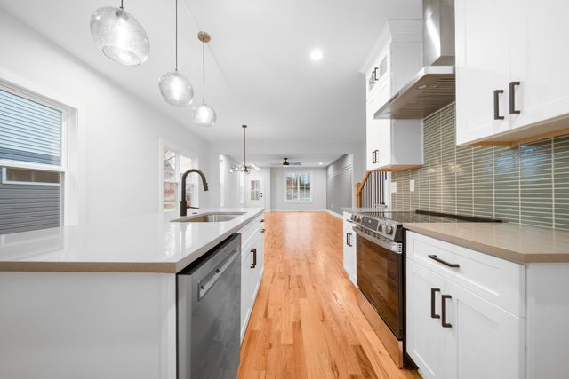 2120B Burns St, Nashville, TN 37216