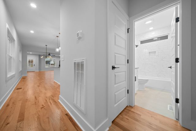 2120B Burns St, Nashville, TN 37216