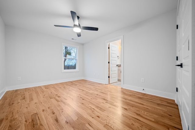 2120B Burns St, Nashville, TN 37216