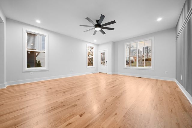 2120B Burns St, Nashville, TN 37216