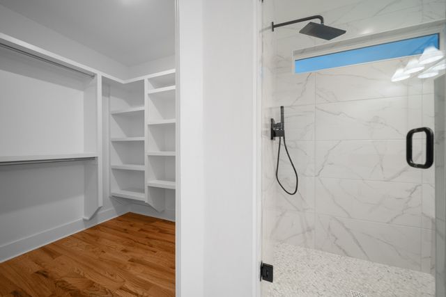 2120B Burns St, Nashville, TN 37216