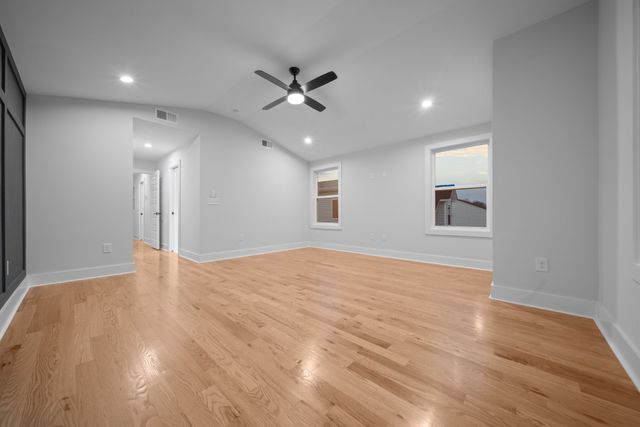 2120B Burns St, Nashville, TN 37216