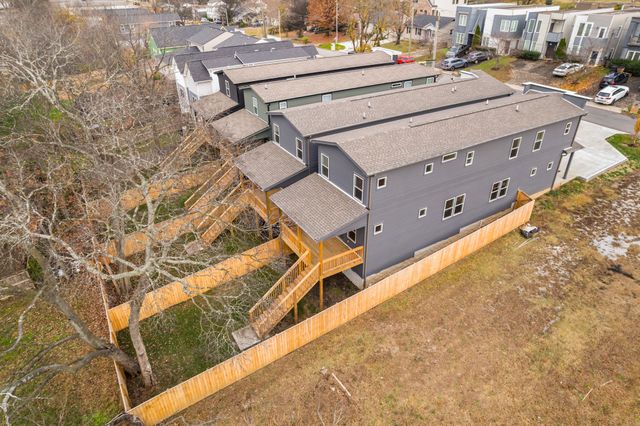 2120B Burns St, Nashville, TN 37216