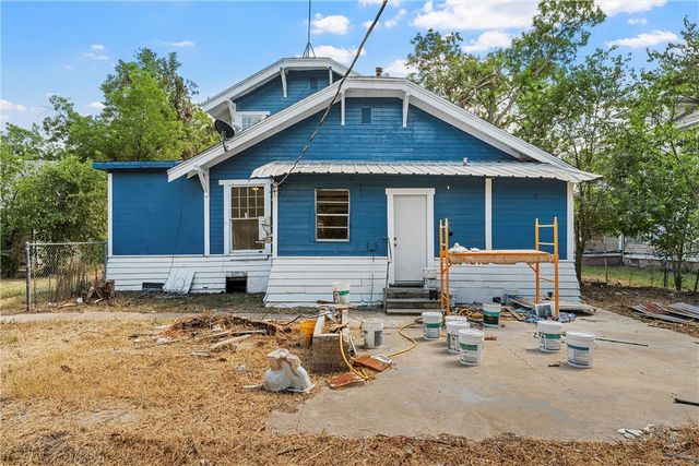 433 Chambers Street, Marlin, TX 76661