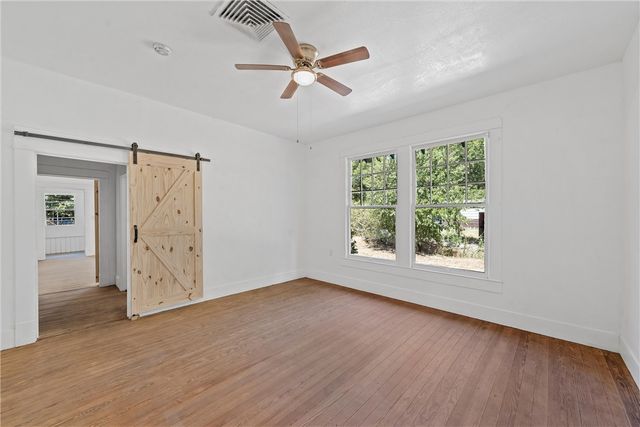433 Chambers Street, Marlin, TX 76661