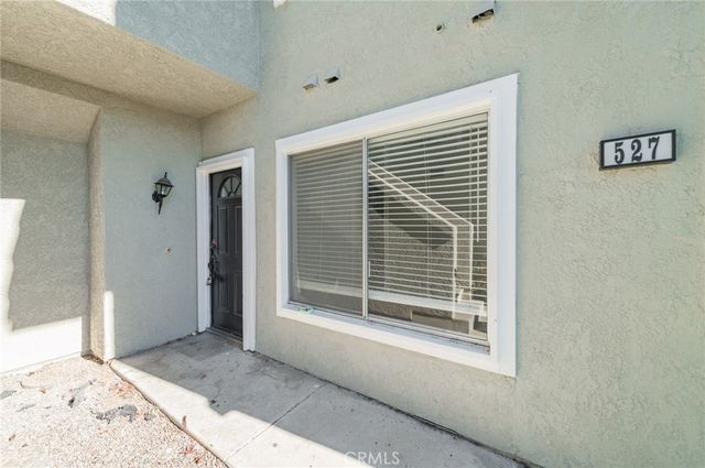 527 Springbrook N, Irvine, CA 92614