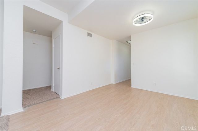 527 Springbrook N, Irvine, CA 92614