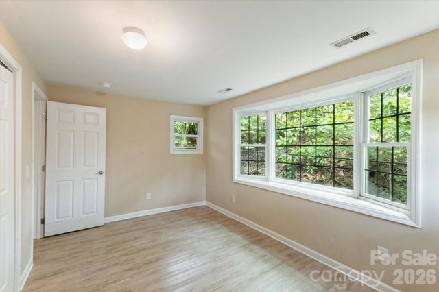 407 W Main Street, Brevard, NC 28712