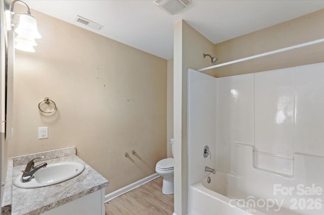 407 W Main Street, Brevard, NC 28712