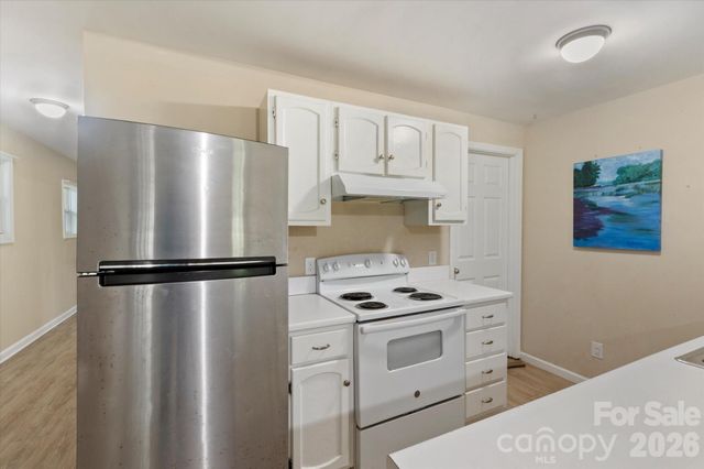 407 W Main Street, Brevard, NC 28712