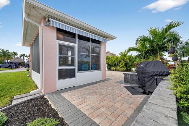 3283 RED TAIL HAWK DRIVE, Polk City, FL 33868