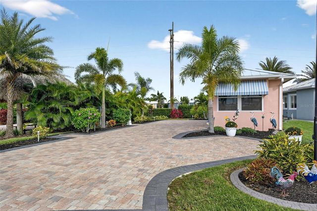 3283 RED TAIL HAWK DRIVE, Polk City, FL 33868