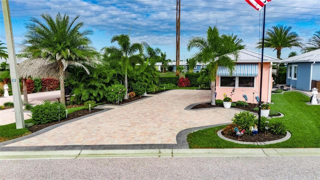 3283 RED TAIL HAWK DRIVE, Polk City, FL 33868