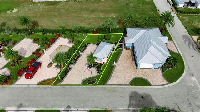 3283 RED TAIL HAWK DRIVE, Polk City, FL 33868