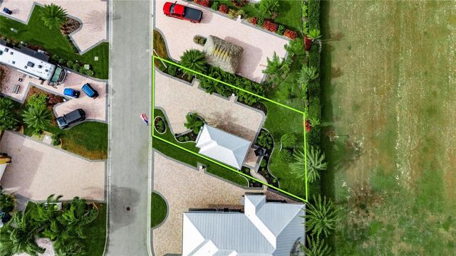 3283 RED TAIL HAWK DRIVE, Polk City, FL 33868