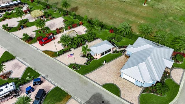 3283 RED TAIL HAWK DRIVE, Polk City, FL 33868