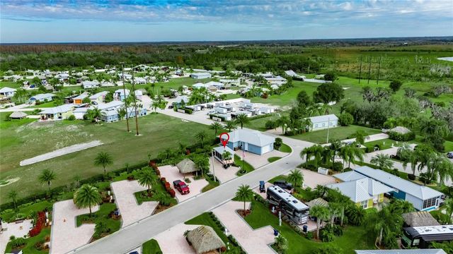 3283 RED TAIL HAWK DRIVE, Polk City, FL 33868