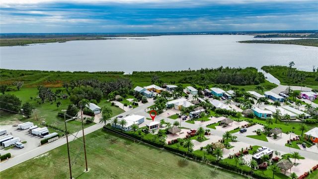 3283 RED TAIL HAWK DRIVE, Polk City, FL 33868