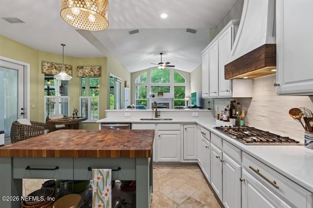 160 PARKSIDE Drive, St. Augustine, FL 32095
