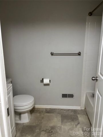 7211 Rollingridge Drive, Charlotte, NC 28211