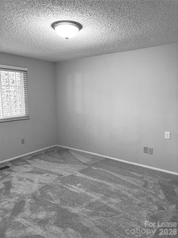 7211 Rollingridge Drive, Charlotte, NC 28211