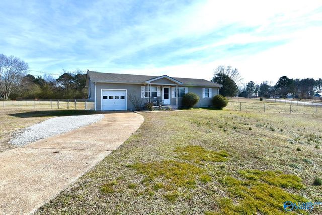 104 Humphrey Drive, New Market, AL 35761