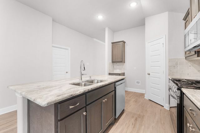 6616 Pattison, Greenville, TX 75402