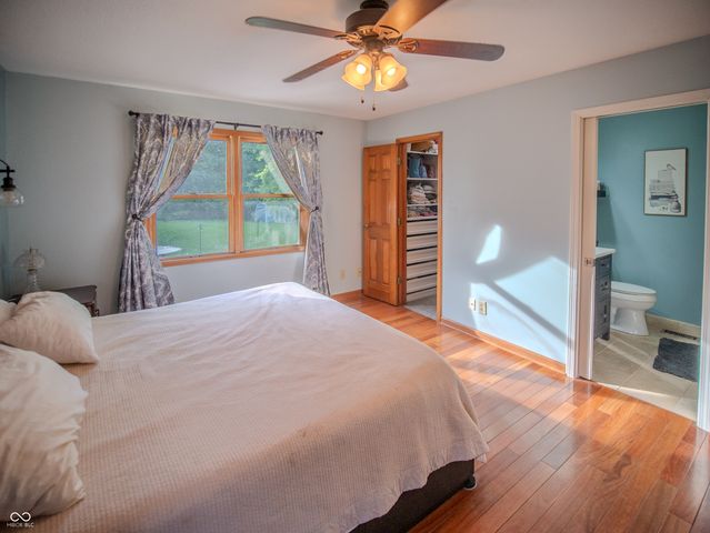 225 Southwind Way, Greenwood, IN 46142