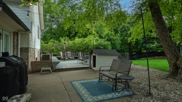 225 Southwind Way, Greenwood, IN 46142
