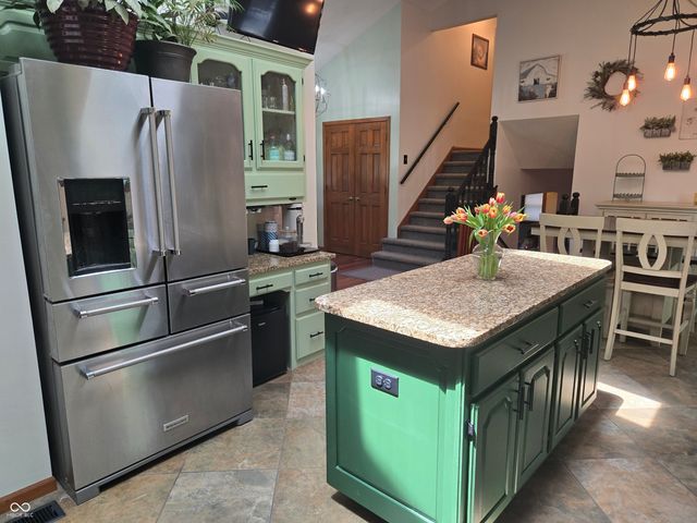 225 Southwind Way, Greenwood, IN 46142