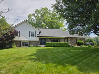 225 Southwind Way, Greenwood, IN 46142