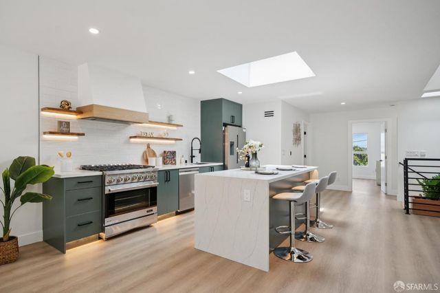 718 Brussels Street, San Francisco, CA 94134