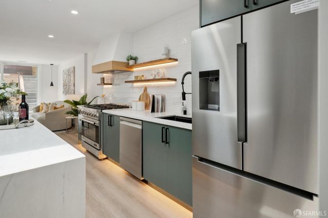 718 Brussels Street, San Francisco, CA 94134