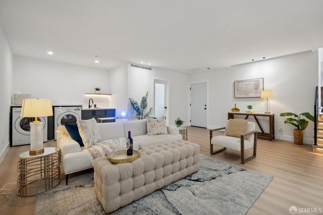 718 Brussels Street, San Francisco, CA 94134
