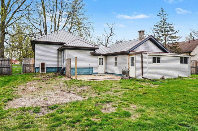 206 S Maple Street, Hemlock, MI 48626