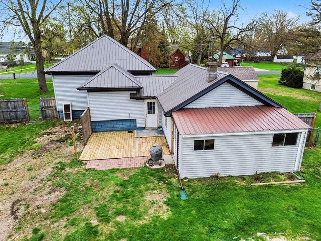 206 S Maple Street, Hemlock, MI 48626