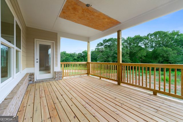 480 Races Road, Hoschton, GA 30548