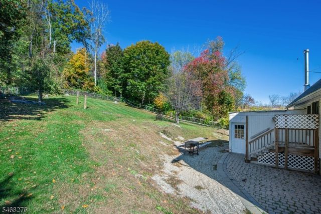 51 Zinnia Dr, Vernon Twp., NJ 07418