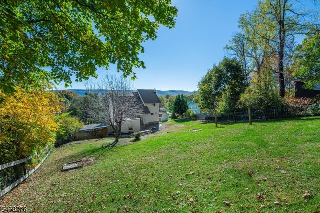 51 Zinnia Dr, Vernon Twp., NJ 07418