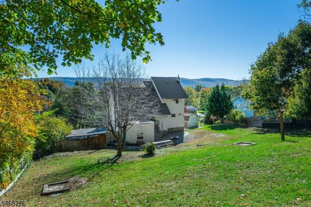 51 Zinnia Dr, Vernon Twp., NJ 07418