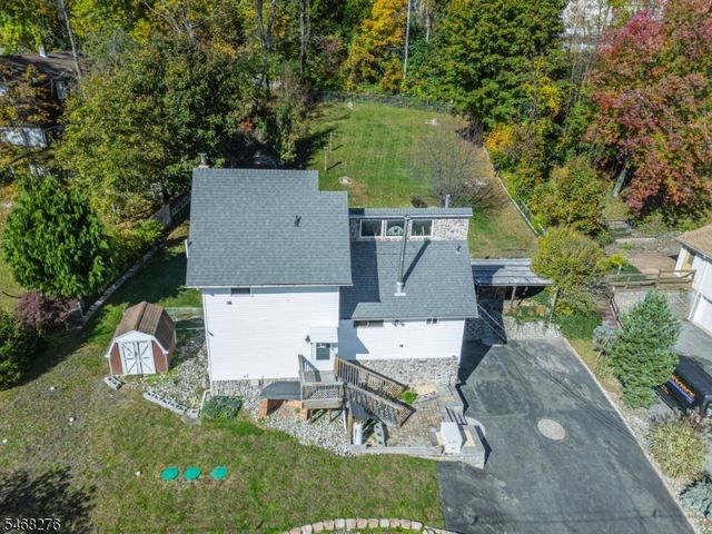 51 Zinnia Dr, Vernon Twp., NJ 07418