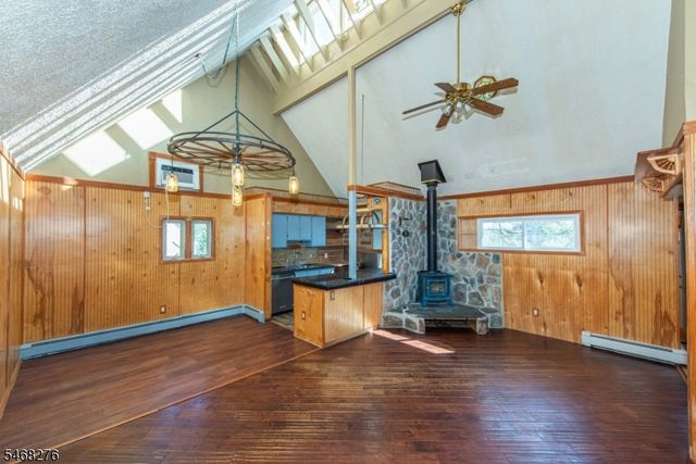 51 Zinnia Dr, Vernon Twp., NJ 07418